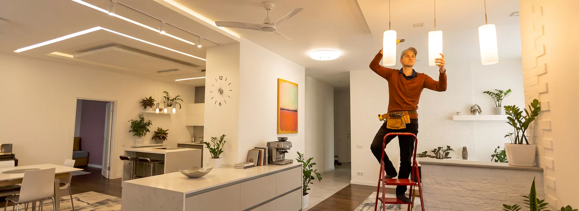 Lighting Electrician